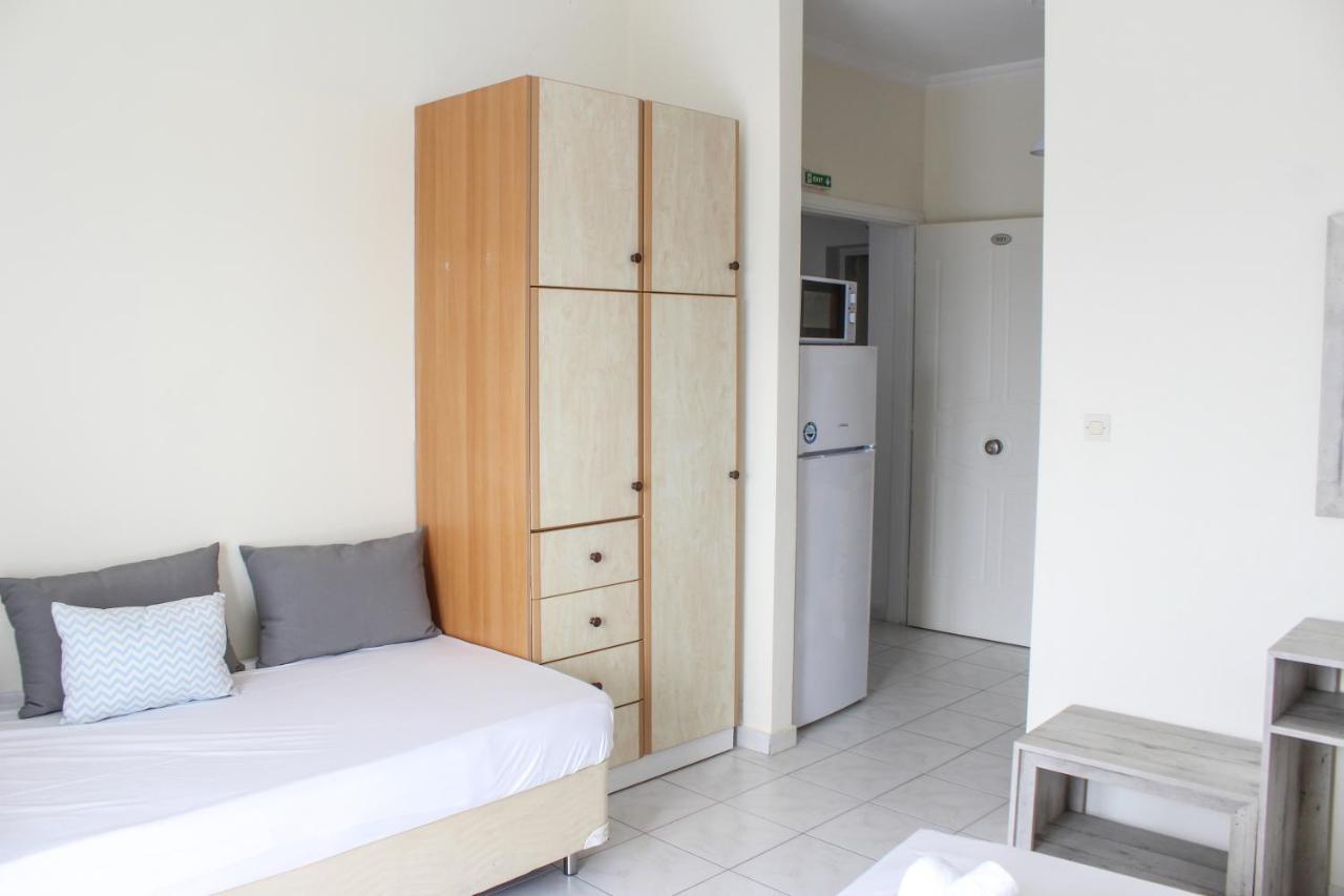 Iason Apartments Loutra Edipsou  Esterno foto
